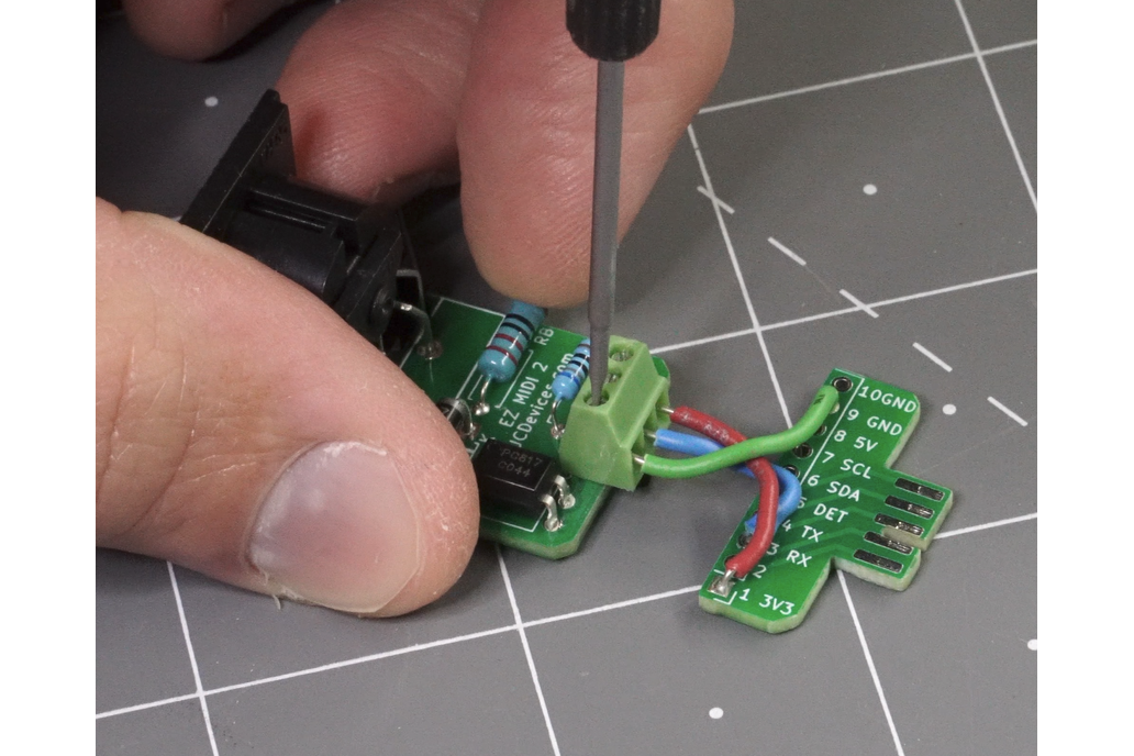 Arduino Opta I2C and Serial Aux Breakout Adapter