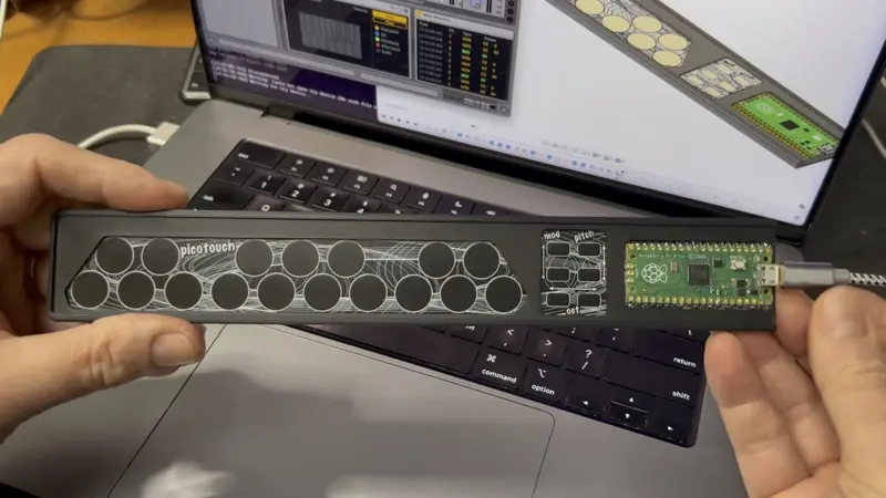 PicoTouch - Capsense MIDI keyboard for RasPi Pico