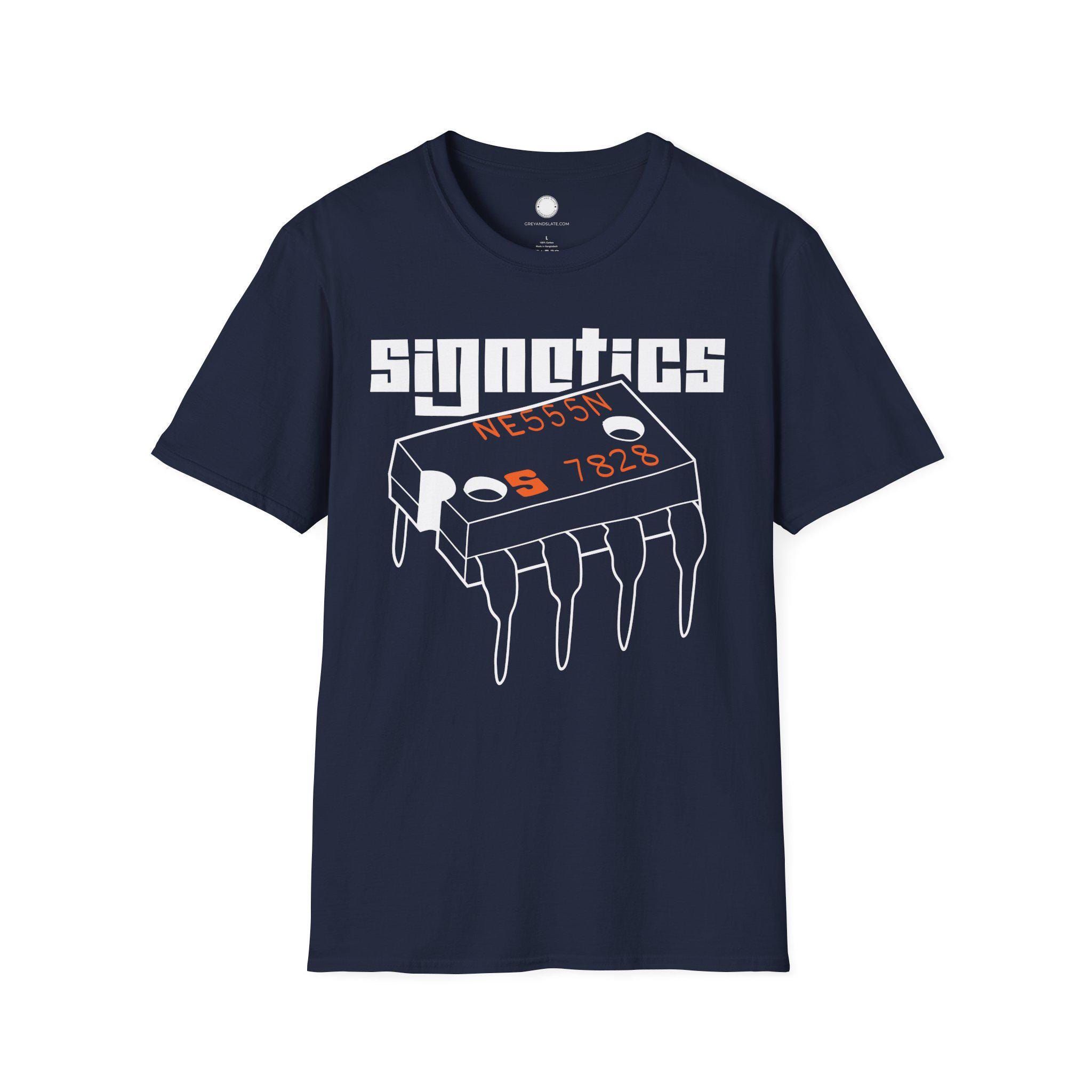 Vintage Signetics 555 Timer T-Shirt | Hand-Drawn Electronics Engineer Gift | Cla