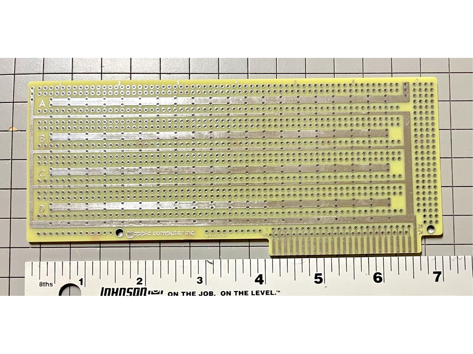 APPLE II/APPLE IIe PROTOTYPE PCB BOARD 7 Inch