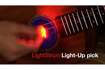 Lightstrum Light-Up Guitar Pick