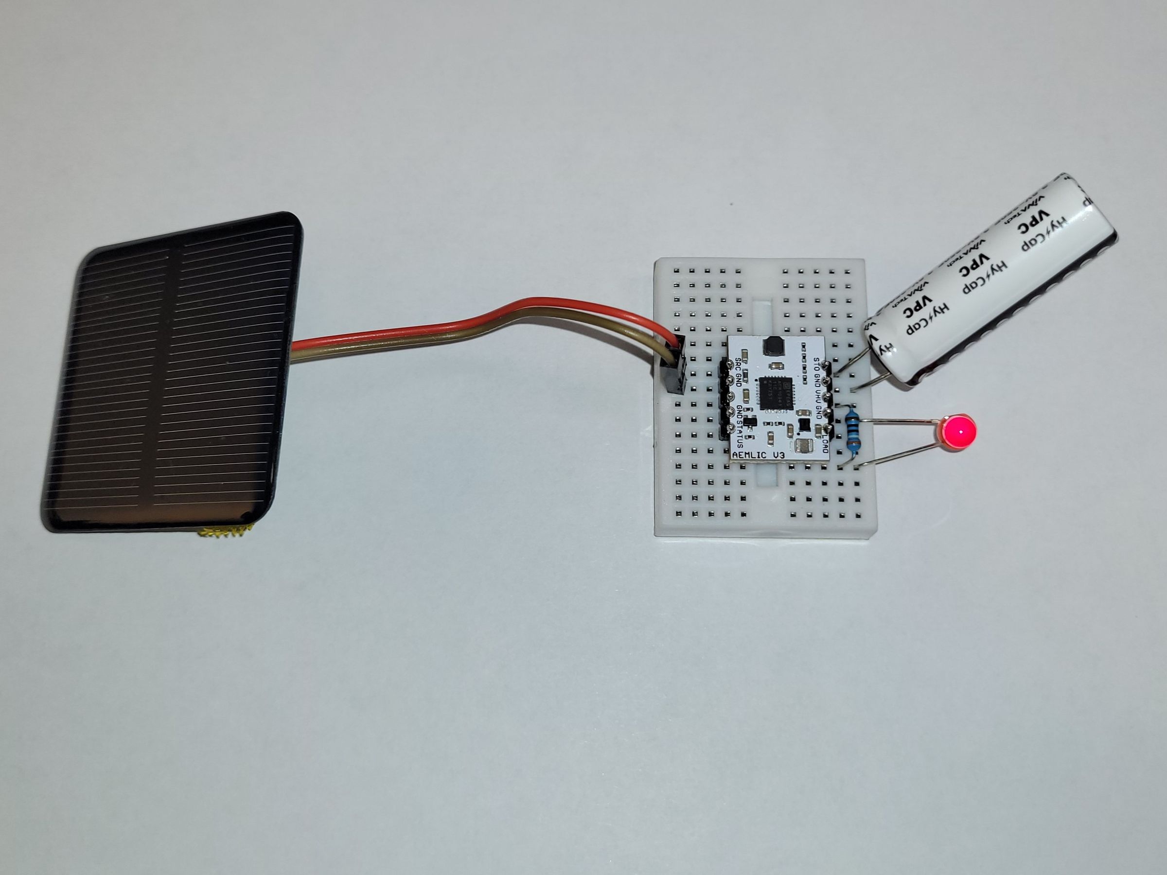 Solar harvesting into Lithium Ion Capacitor